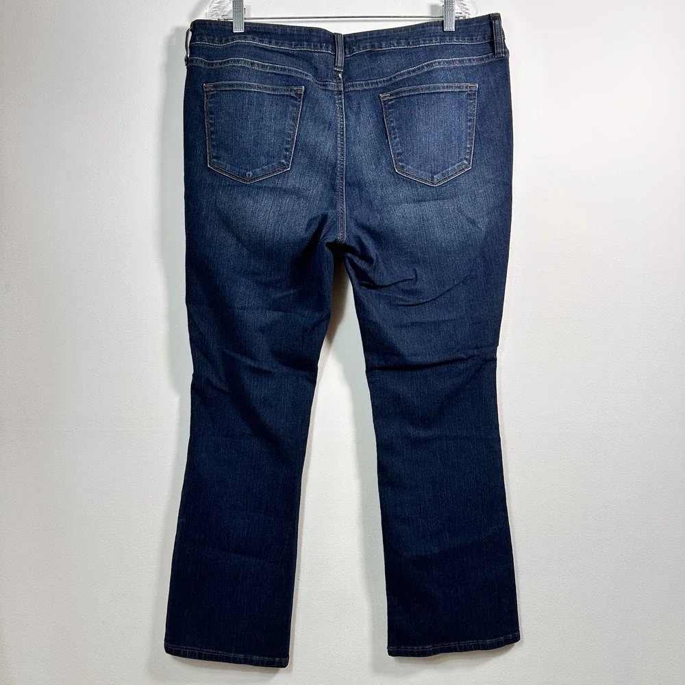 Sonoma Goods For Life Slim Boot Mid Rise Dark Wash Jeans 18S New With Tags